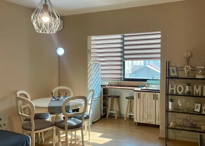 X 6 People Apartment *